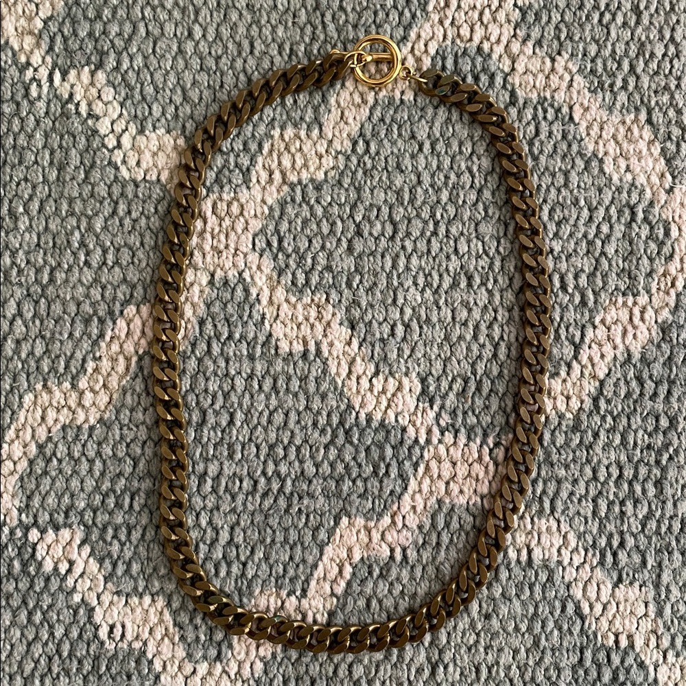 Chain Link Necklace in Gold/Tone Brass